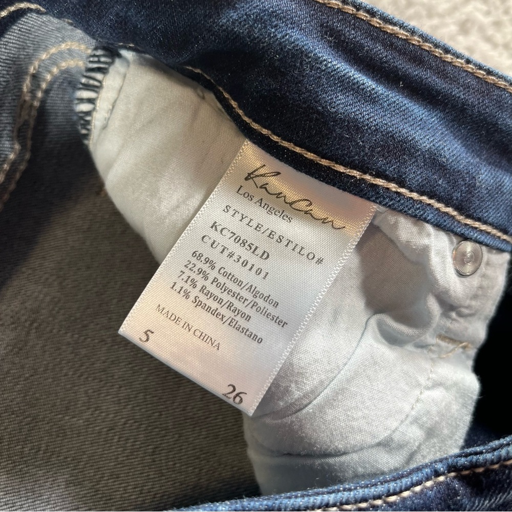 Kancan Women's Dark Wash Mid Rise Blue Skinny Jeans Size 5/26 - Picture 4 of 9